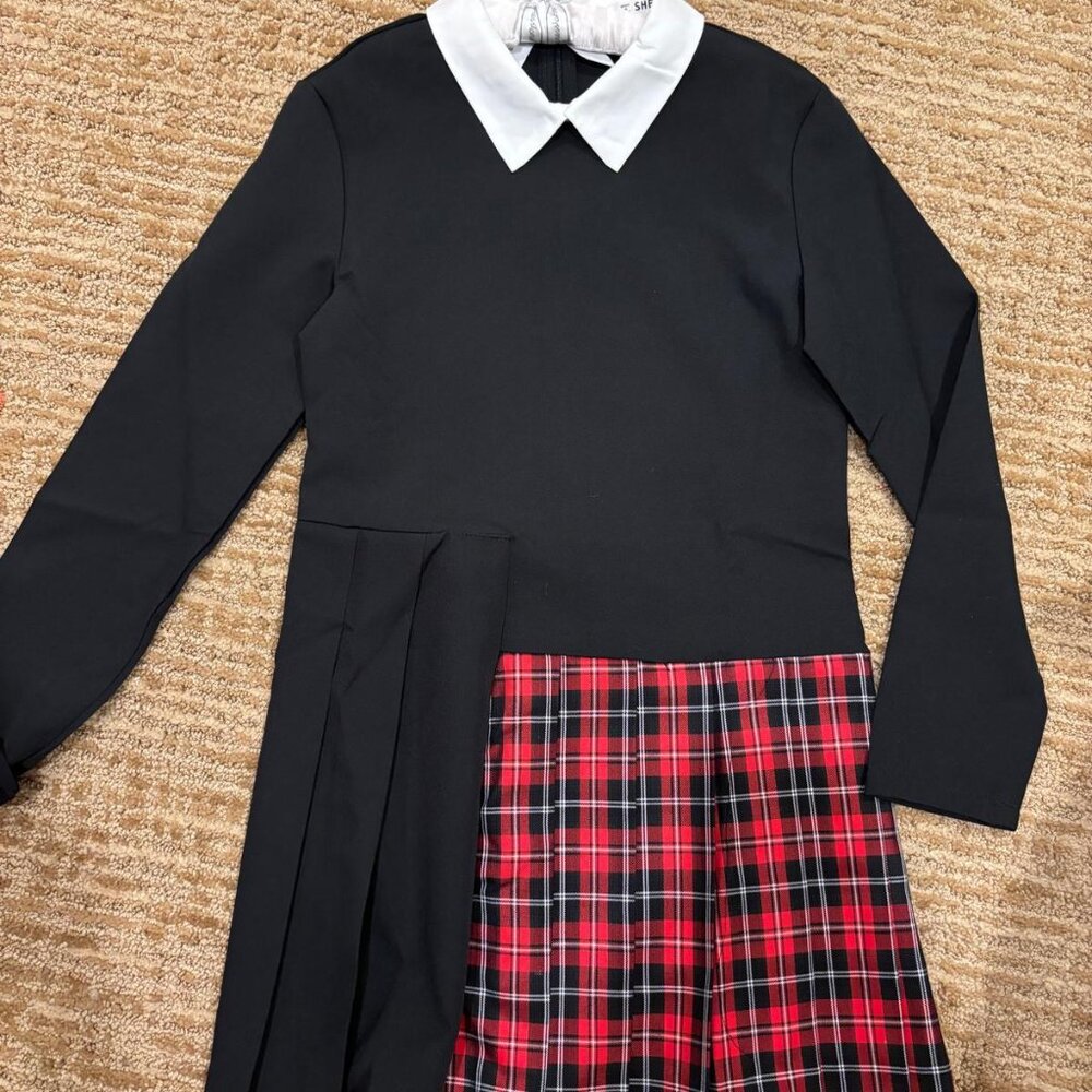 Plaid Pleated Hem Contrast Collar Dress NWOT